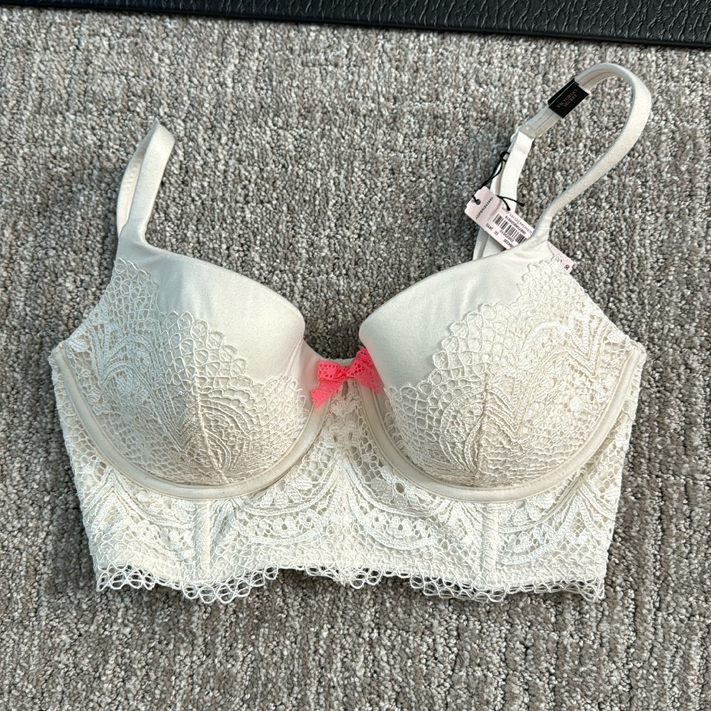 NWT Victoria’s Secret white lace body by Victoria Demi bustier